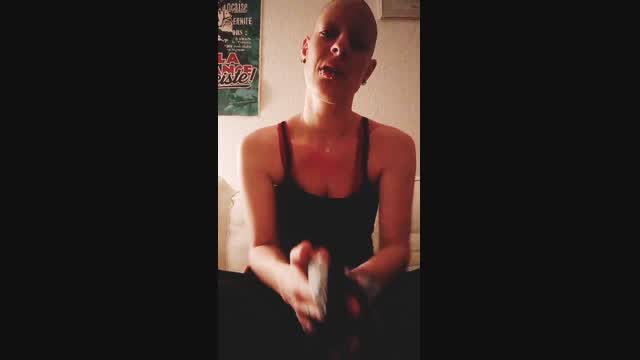 Mommy's slip sniffer (German) video from Alice Bitchcraft