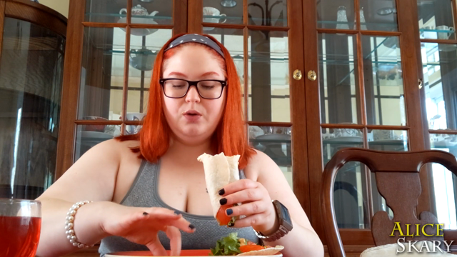 Mukbang - BBW Eating Leftover Tacos video from Alice Skary