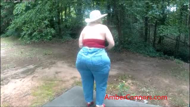 Tight jeans video from Amber Connors