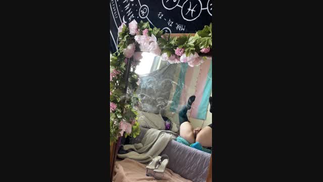 going out to lunch video from Oleander Blaqk