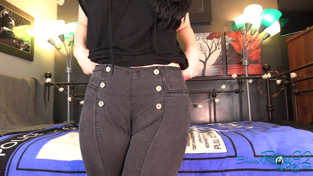 Multiple Orgasms Make My Thong Sticky video from BlackxRose92