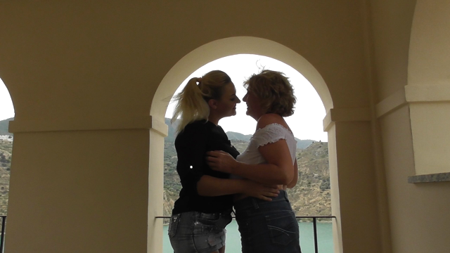 When Camilla met Dolly Fox video from Camilla Creampie