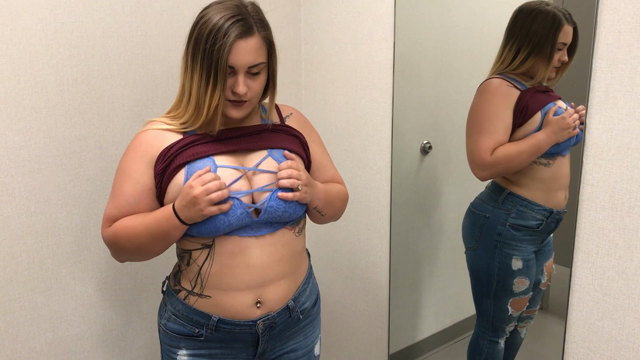 Store Flashing + Dressing Room Cum video from ChandlerKnightX