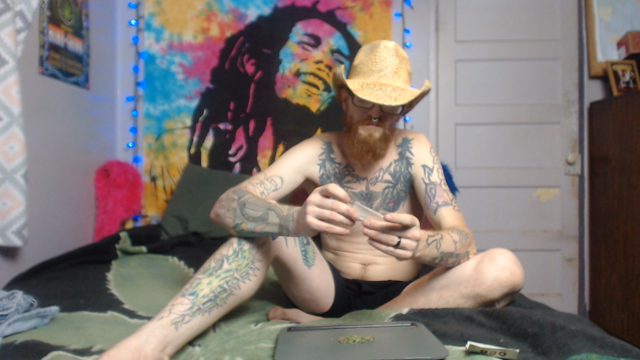 smoking fetish 420 video from Drgreenthumbxxx