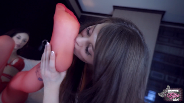 FOOT LIX: A SENSUAL TEASE & DENIAL video from Ellie Idol