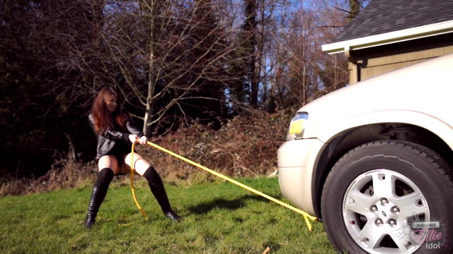 STRUGGLING TO MOVE MY CAR video from Ellie Idol