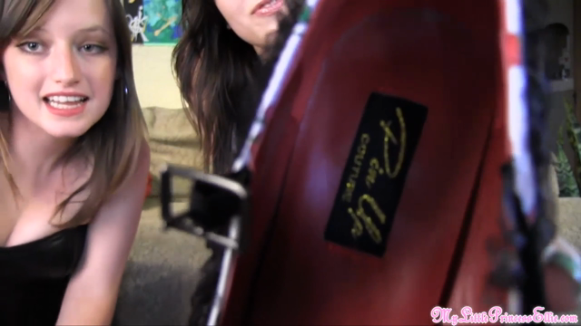 GROVEL FOR OUR FEET, FATTY video from Ellie Idol