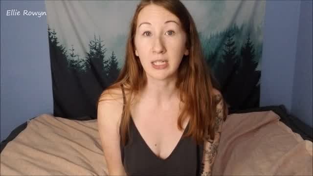 Eat Mommy's Creampie video from Ellie Rowyn