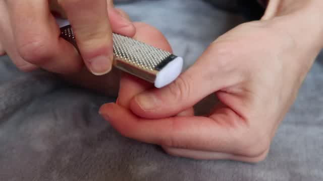 Filing and Applying Lotion to my Feet video from Libby