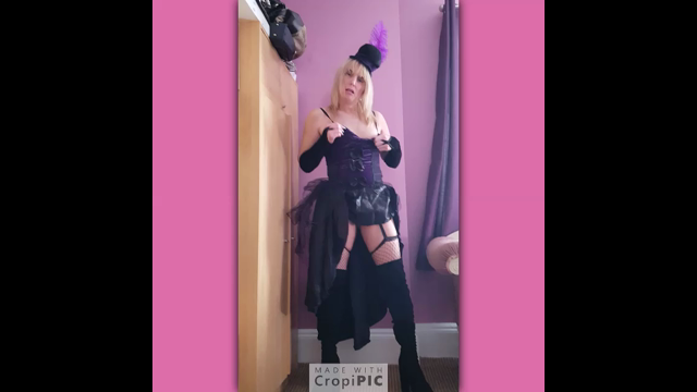 Showgirl video from Lucy