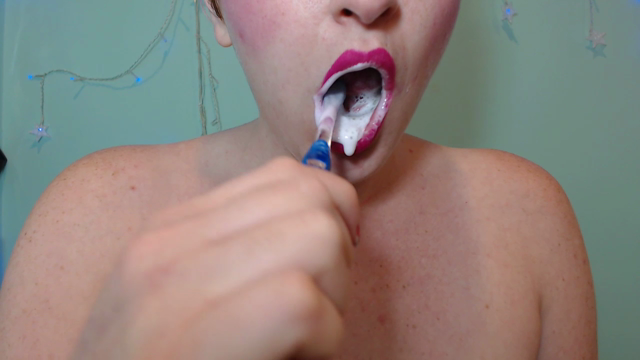 Toothbrushing video from Joules Opia