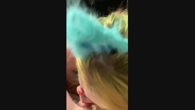 Kitty gives head video from Nick