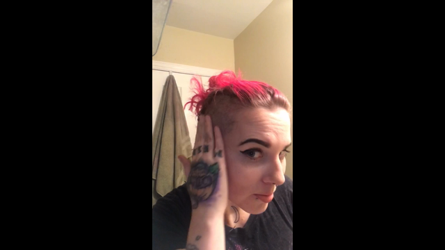 Viking Queen head shave video from Lap Cat