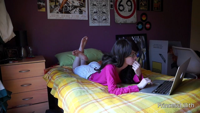 On Hand video from Layla Cherrie