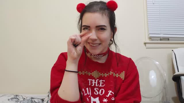 the big cock challenge video from Lilredvelvet