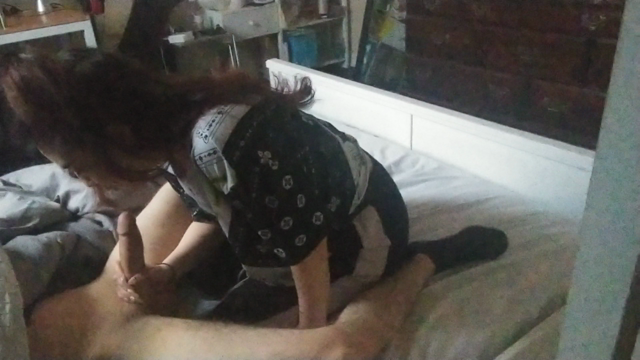 Morning coffee and dick video from Lilredvelvet