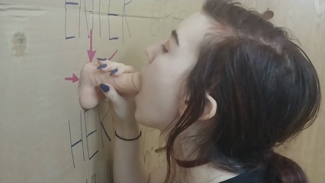 gloryhole fun video from Lilredvelvet
