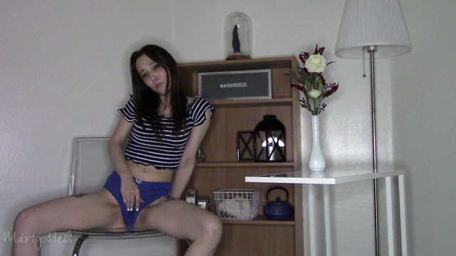 Cuckold Creampie Cleanup video from Marigoddess