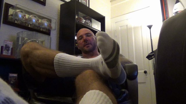 Verbal foot master domination video from MasculineJason