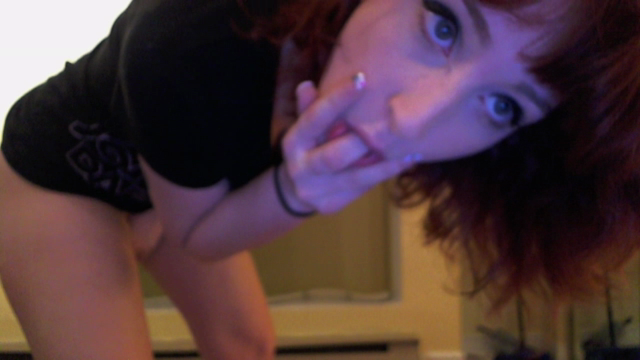 Wet Spot Wiggle video from Miss Betty XO