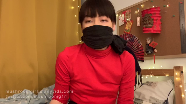 what?! you want me to *tie myself up*?!?! video from Violet