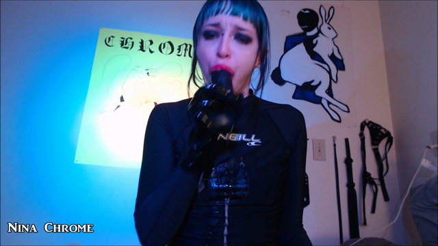 Messy Facefuck in Rashguard and Latex video from Nina Chrome