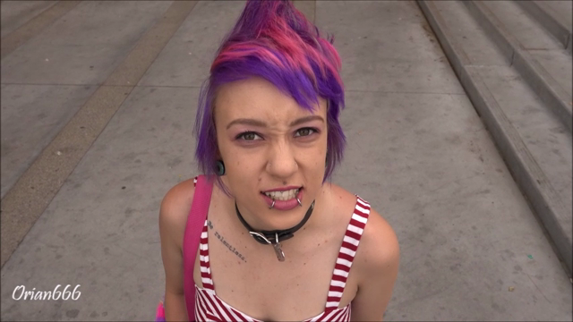 Public flashing and piss desperation video from 