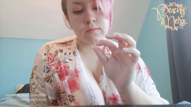 BBW Picks Nose + Plays with Snot video from 