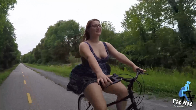 Risky Bike Ride video from MissPaisley