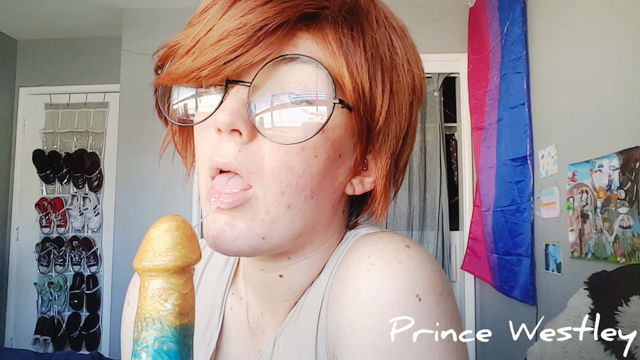 Nerdy twink gagging blowjob video from Prince Westley