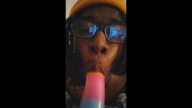 Sloppy Dildo BlowJob Quckie video from Raul Rex