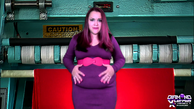 Raven Goes Violet video from RavenTripleX