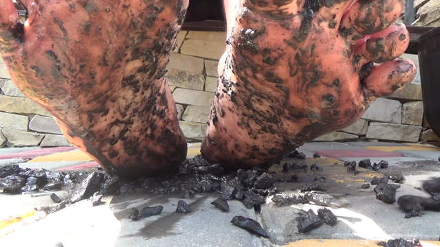 Extremely dirty feet humiliation & JOI video from Mistress Misha Goldy