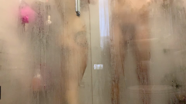 Steamy Shower Fuck video from Sammy Knoxx