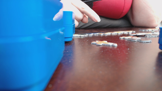 hiding from giantess on desk video from SultryMissEm