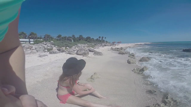 Play and wash on the sand lesbian video from Tawney