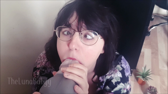 Nova Makes Slave Suck Huge Cock video from TheLunaBabyy