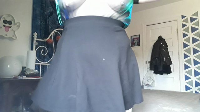 Fat Bottomed Girl video from TheSublimeSara