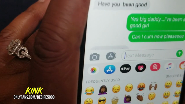 Submissive house wife deserve a reward squire on my thighs video from Assworship