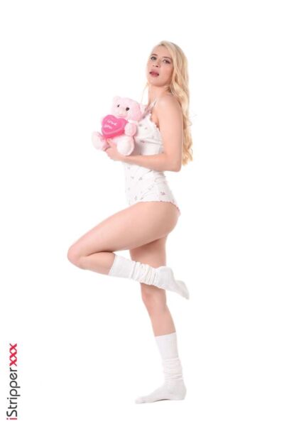 Naughty blonde Vanessa Hillz is sitting on a dildo with her shaved pussy Image #2