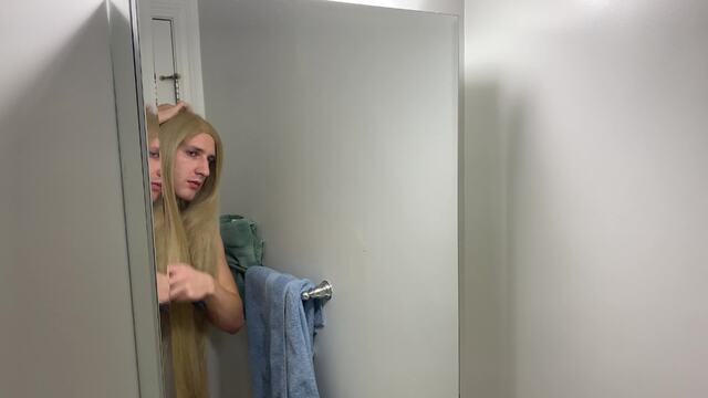 Crossdresser Fixing Messy Wig video from Bailey Wilde