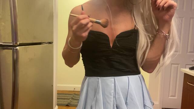 Crossdressing into Prom Queen video from Bailey Wilde