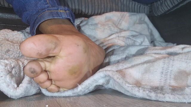 dirty to clean feet pov