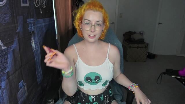 Willow humilates your small penis video from BedsideWillow