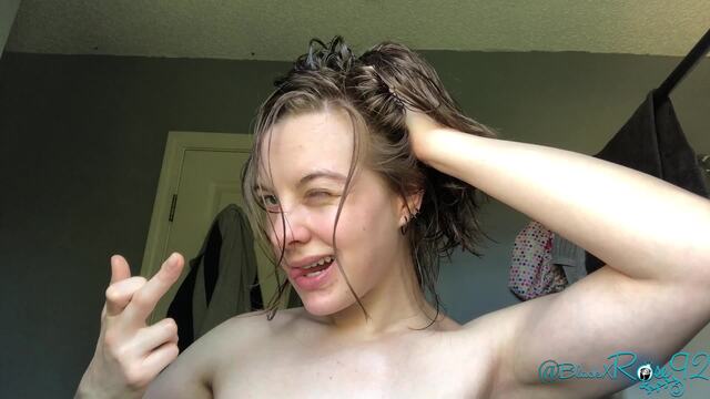 Wet Hair In A Towel video from BlackxRose92