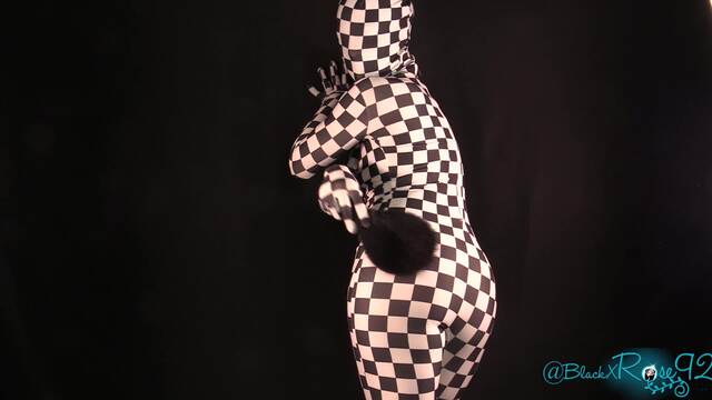 Zentai Fetish and Spankings video from BlackxRose92