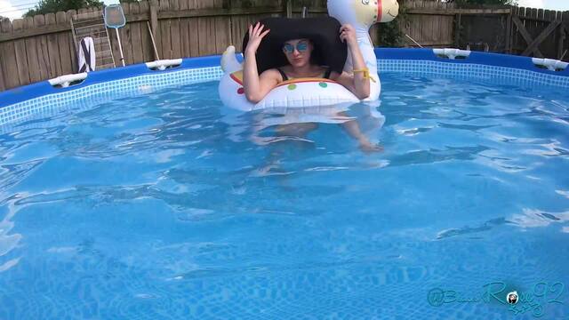 Inflatable Swimming video from BlackxRose92
