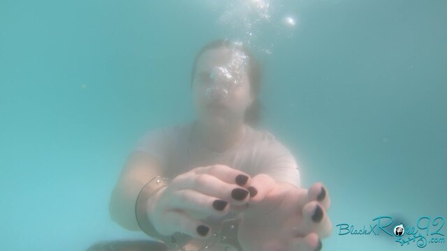 Underwater MILF Bondage Struggling video from BlackxRose92