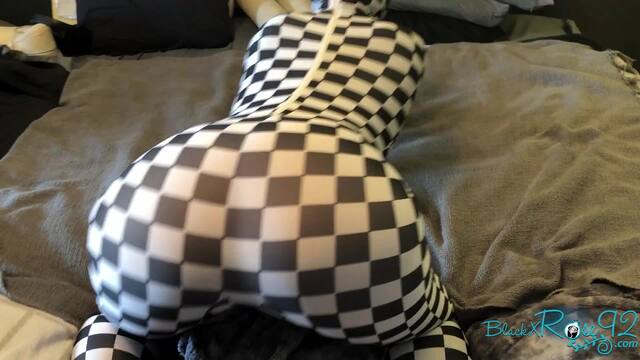 Full Body Zentai In Bed video from BlackxRose92