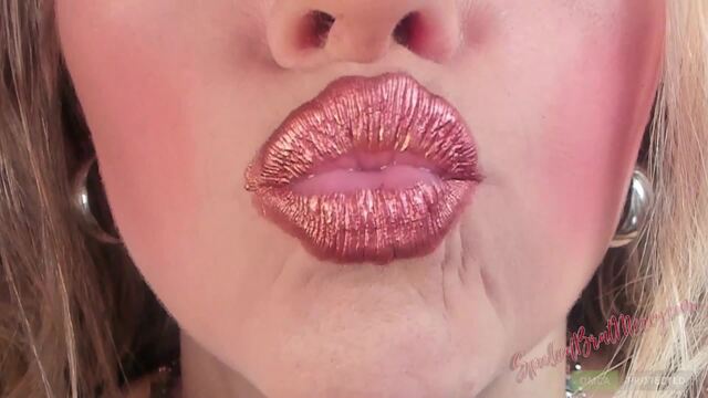 Metallic Bronze Lipstick Lips Smelling video from Petitemercy
